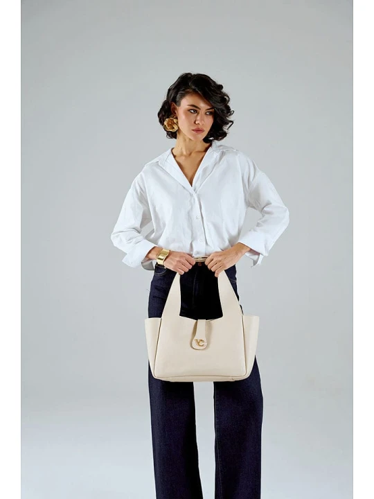 Zdjęcie produktu Vince Camuto Torebka "L'Aquila" w kolorze beżowym - 33 x 22 x 15 cm rozmiar: onesize