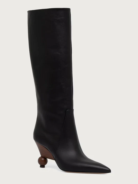 Zdjęcie produktu Weekend Max Mara kozaki damskie skórzane czarny