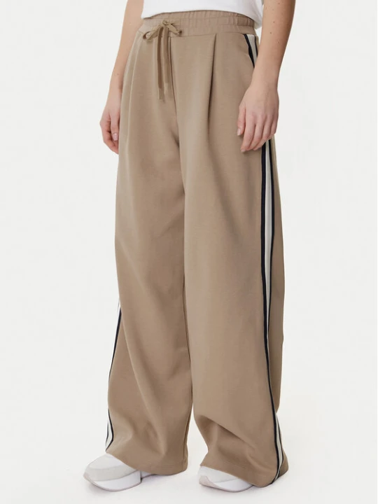 Zdjęcie produktu Weekend Max Mara Spodnie dresowe Perdoni 2615781051 Beżowy Wide Leg