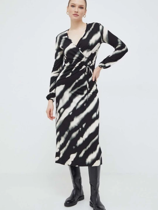 Zdjęcie produktu Weekend Max Mara sukienka czarny