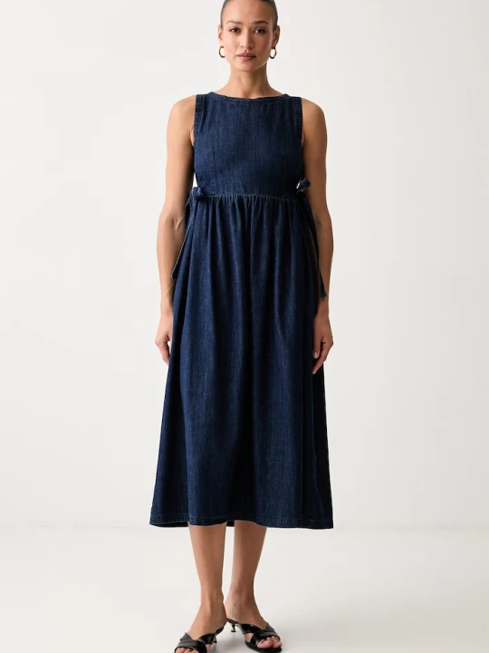 Zdjęcie produktu Weekend Max Mara sukienka rozkloszowana jeansowa WKDABANO granatowy