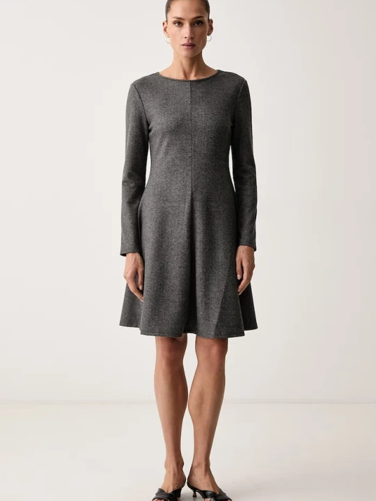 Zdjęcie produktu Weekend Max Mara sukienka z wiskozą WKDESULE szary