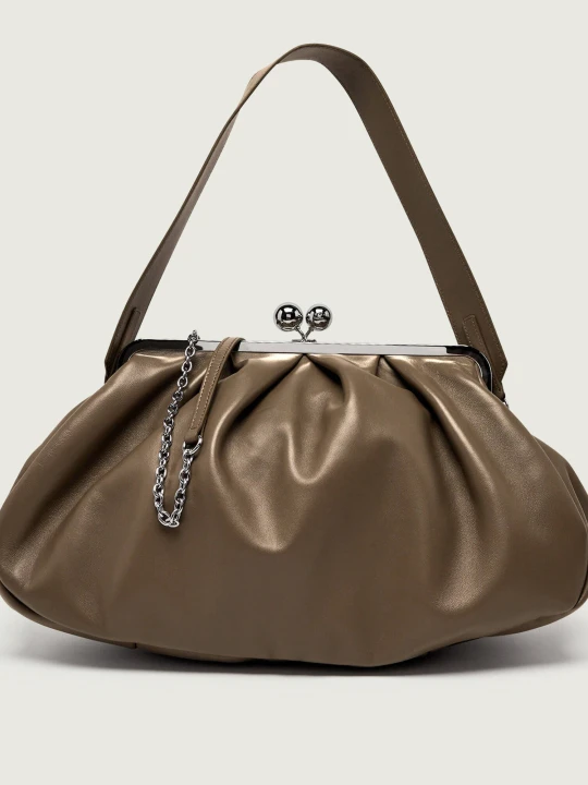 Zdjęcie produktu Weekend MaxMara Skórzana torebka na ramię Provino Pasticcino brązowy