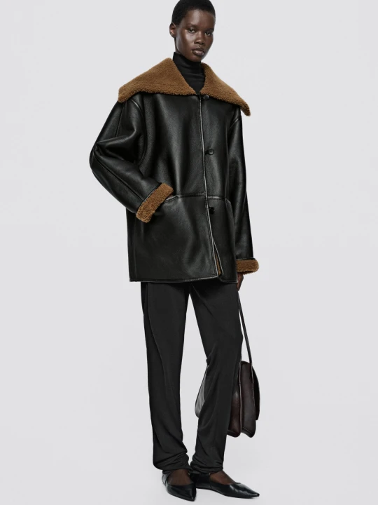 Zdjęcie produktu Wełna Mouton Ze Skóry Z Futrem – Limited Edition - Brązowy - Massimo Dutti - Female