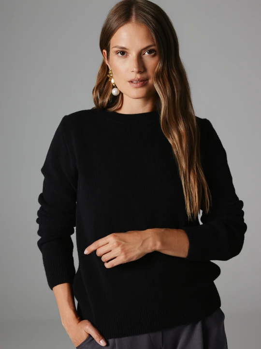 Zdjęcie produktu WEŁNIANY SWETER LAURA CZARNY M - Flawless