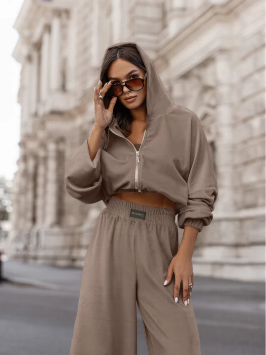 Zdjęcie produktu Welurowy dres bluza i szerokie spodnie MAXIM - cappuccino  magmac 