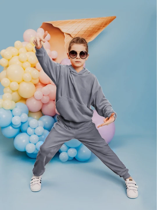 Zdjęcie produktu Welurowy dres dziecięcy TIMON - szary  magmac 
