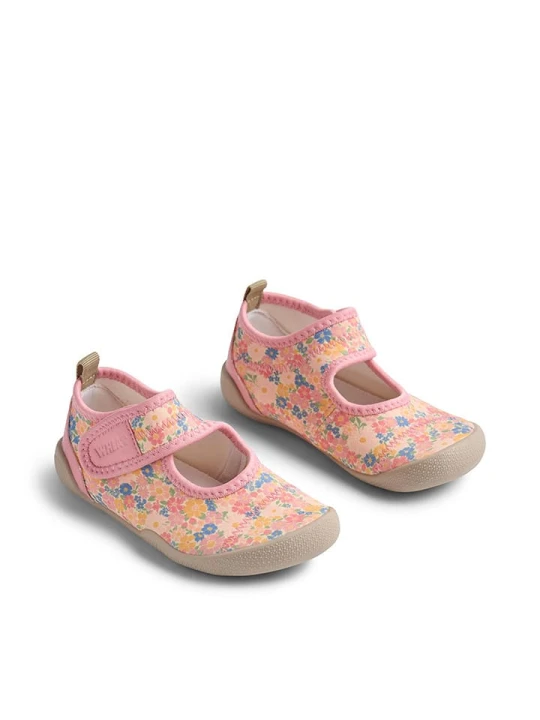 Zdjęcie produktu Wheat Buty kąpielowe "Wavey" w kolorze jasnoróżowym rozmiar: 30