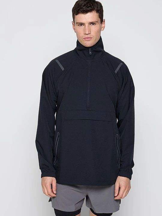 Zdjęcie produktu Wiatrówka Under Armour czarny