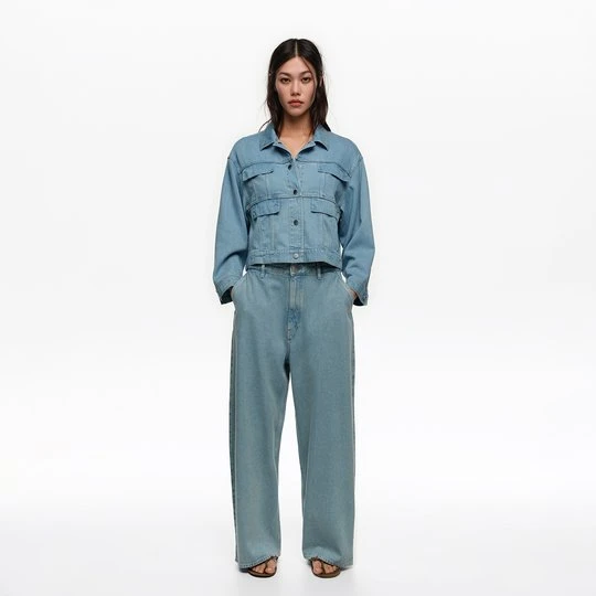 Zdjęcie produktu WIDE LEG – Spodnie denim jasnoniebieskie efekt sprania BIMBA Y LOLA