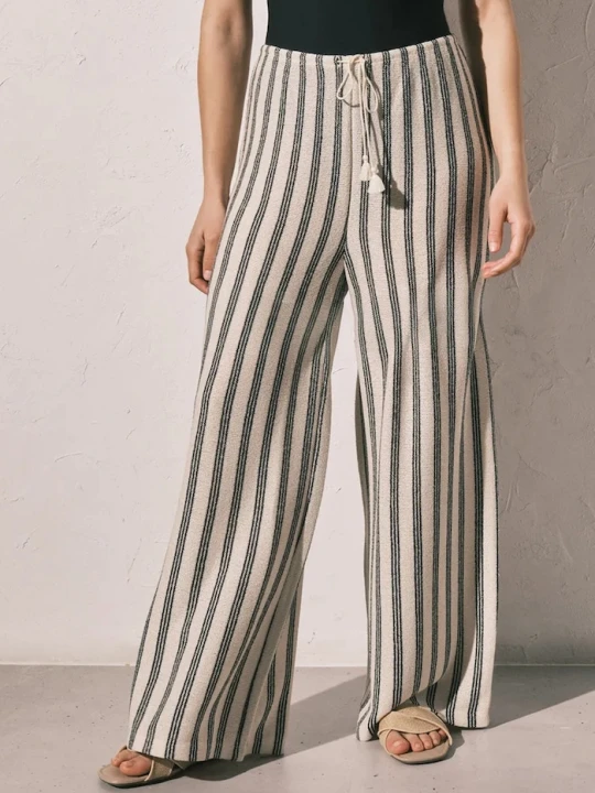 Zdjęcie produktu women'secret spodnie lounge damskie z wiskozą beżowy