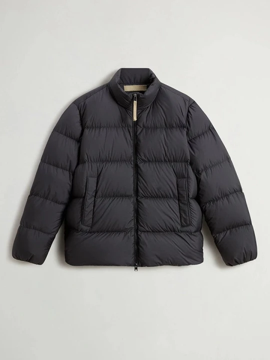 Zdjęcie produktu Woolrich Kurtka puchowa "Cloud Eagle" w kolorze czarnym rozmiar: M