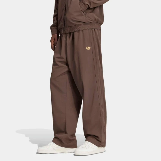 Zdjęcie produktu Woven Firebird Trackpant adidas Originals brązowy