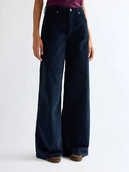 Zdjęcie produktu Wrangler Canyon Loose Corduroy Trousers Dark Sapphire Size 34 x32