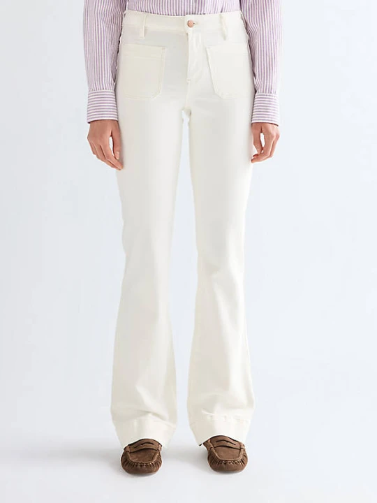 Zdjęcie produktu Wrangler Flare Lightweight Jean Worn White Size 32 x34