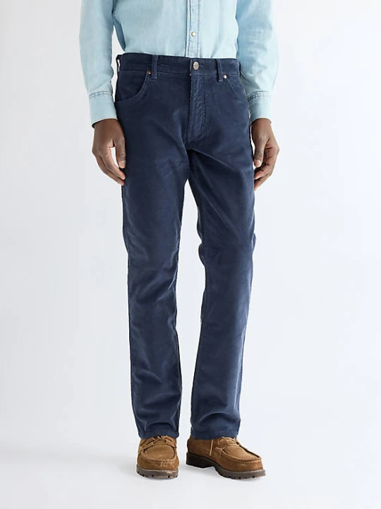 Zdjęcie produktu Wrangler Greensboro Corduroy Straight Trousers Mood Indigo Size 44 x34