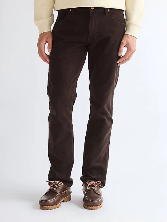 Zdjęcie produktu Wrangler Greensboro Corduroy Straight Trousers Chocolate Torte Size 44 x34