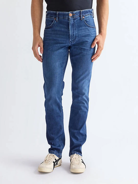 Zdjęcie produktu Wrangler Greensboro Straight High Stretch Jean Olympia Size 46 x34