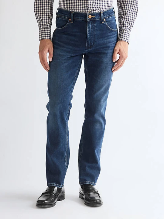 Zdjęcie produktu Wrangler Greensboro Straight Low Stretch Jean Frozen Night Size 44 x34