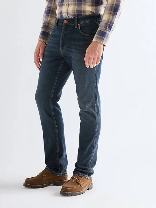 Zdjęcie produktu Wrangler Greensboro Straight Toughlite Low Stretch Jean Faded Size 44 x34