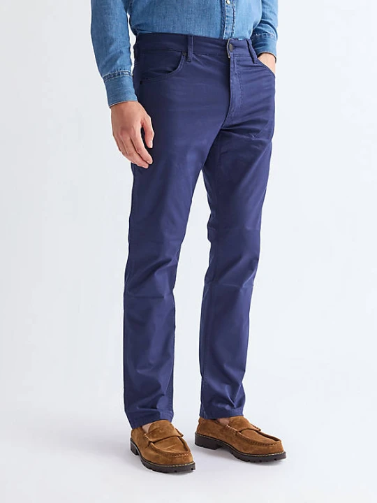 Zdjęcie produktu Wrangler Greensboro Straight Trousers Dark Navy Size 44 x34