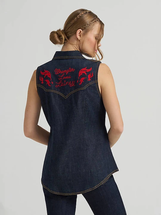 Zdjęcie produktu Wrangler Lainey Wilson x Wrangler Sleeveless Shirt Rinse