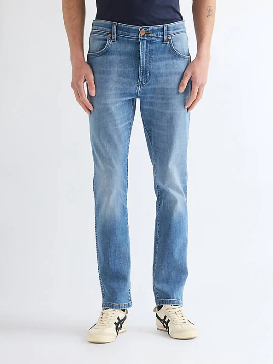 Zdjęcie produktu Wrangler Larston Slim Tapered High Stretch Jean Texas Sky Size 40 x32