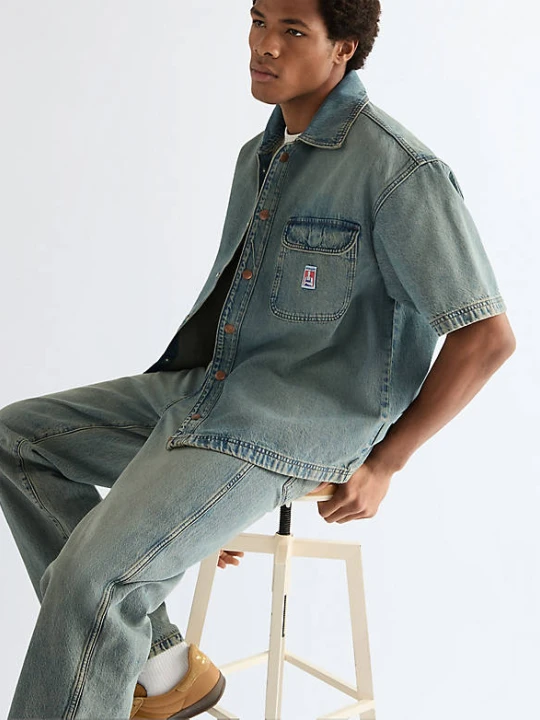 Zdjęcie produktu Wrangler Loose Straight Toughlite Jean Canyon Shade Size 40 x32