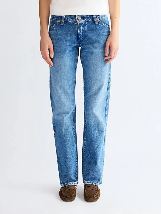 Zdjęcie produktu Wrangler Low Rise Cowboy Jean Lasso Lagoon Size 34 x32