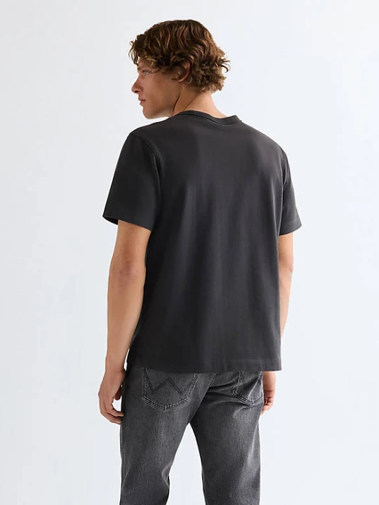 Zdjęcie produktu Wrangler Relaxed Pocket Tee Faded Black