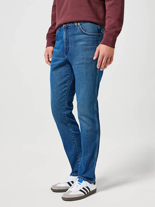 Zdjęcie produktu Wrangler River Tapered Jean Sundown Blue Size 38 x34