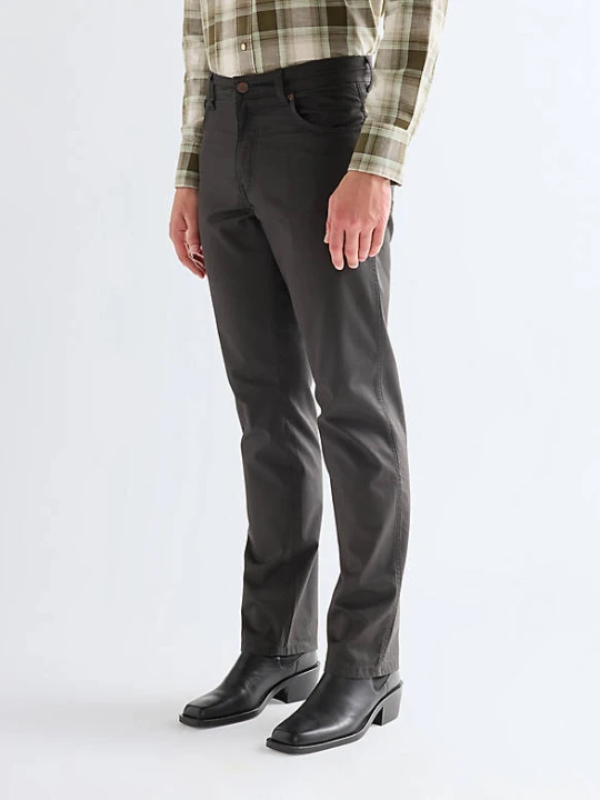 Zdjęcie produktu Wrangler Texas Straight Lightweight Trousers Faded Black Size 44 x32