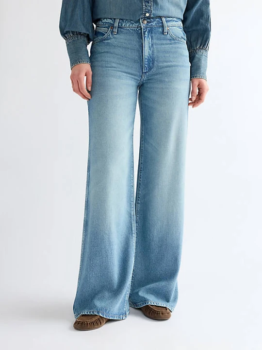 Zdjęcie produktu Wrangler World Wide Jean Classic Fade Size 34 x32