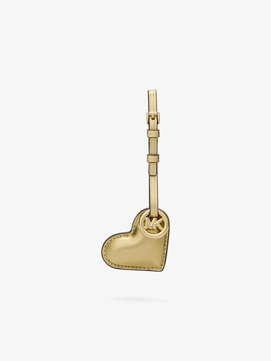 Zdjęcie produktu Wypukła zawieszka do torebki w kształcie serca z metalicznej skóry Michael Kors BLADOZŁOTY (Złoty)