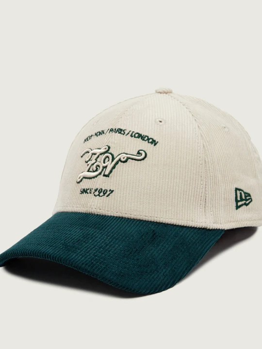 Zdjęcie produktu Zadig&Voltaire Sztruksowa bejsbolówka Velvet Tennis | Zadig&Voltaire x New Era beżowy