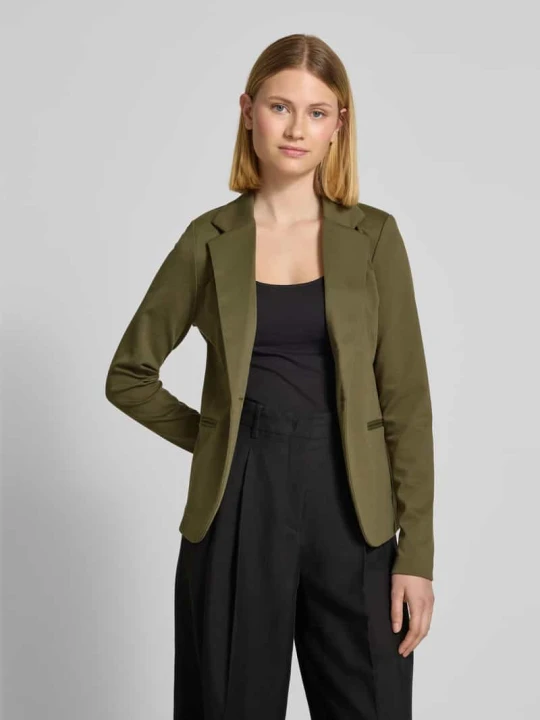 Zdjęcie produktu Żakiet o kroju slim fit z lamowanymi kieszeniami model ‘KATE’ Ichi Oliwkowy