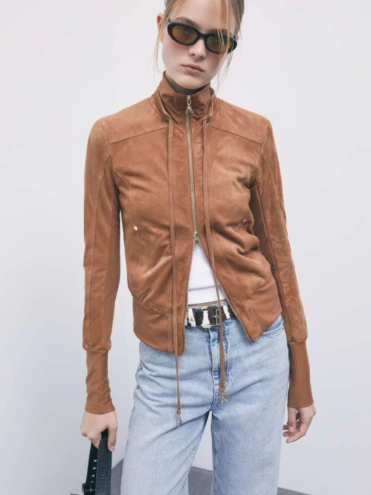 Zdjęcie produktu Zamszowa kurtka typu blouson Patrizia Pepe beżowy