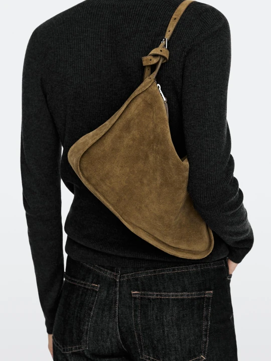 Zdjęcie produktu Zamszowa Torebka Listonoszka - Zielony Khaki - Massimo Dutti - Female