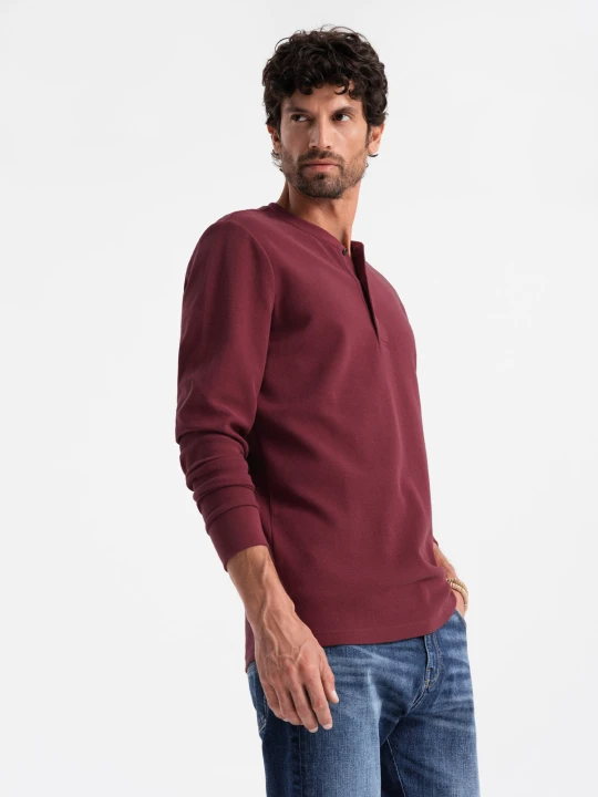Zdjęcie produktu Zapinany pod szyją longsleeve męski z dzianiny waflowej – bordowy V2 - Rozmiar: S Ombre Clothing