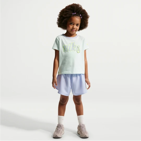 Zdjęcie produktu Zestaw Nike z T-shirtem i spodenkami Crossover dla małych dzieci Dri-FIT - Szary