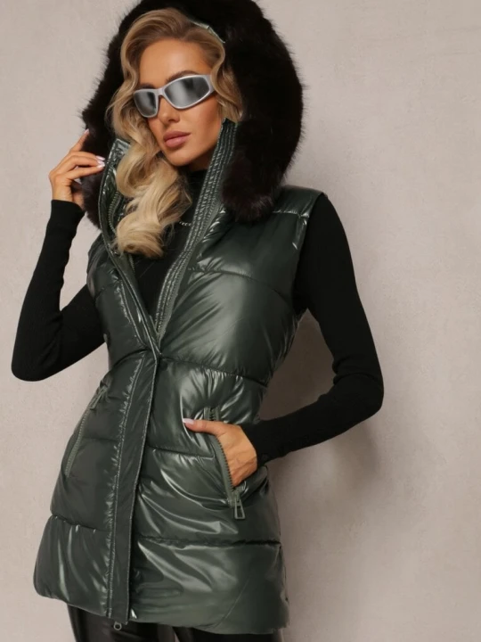 Zdjęcie produktu Zielona Pikowana Kamizelka z Kapturem i Ozdobnym Futerkiem Alephne Bright Girl