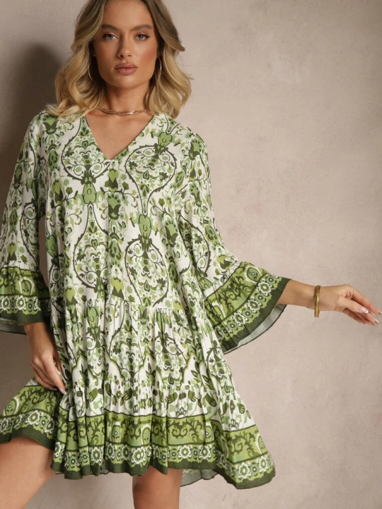 Zdjęcie produktu Zielona Sukienka z Wiskozą o Rozkloszowanym Kroju w Etniczny Print Aledia Rosa