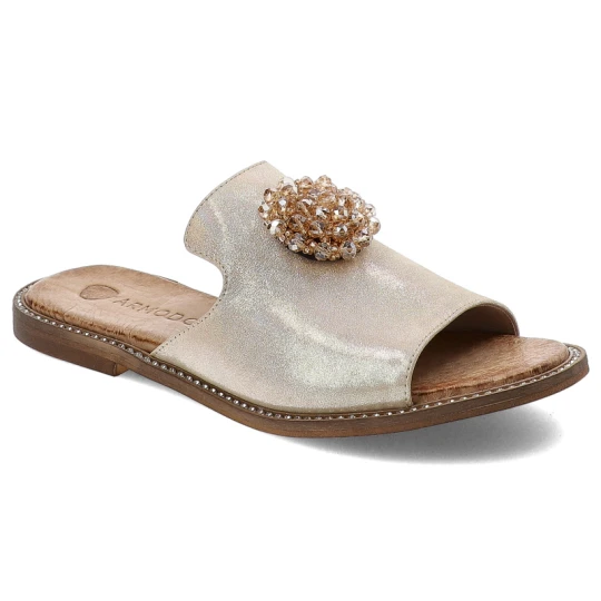 Zdjęcie produktu Złote Klapki Armodo Eleganckie Obuwie Damskie
