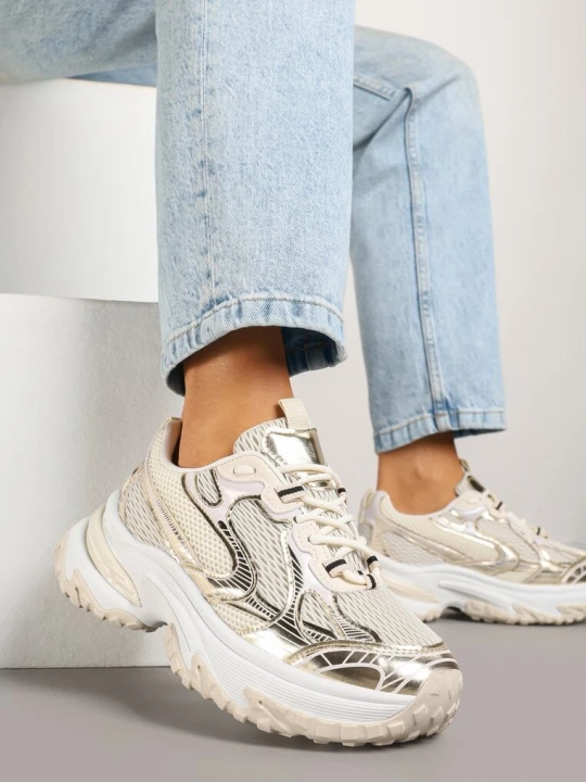 Zdjęcie produktu Złote Sneakersy na Platformie z Geometrycznym Wzorem Mevriane Smallawan