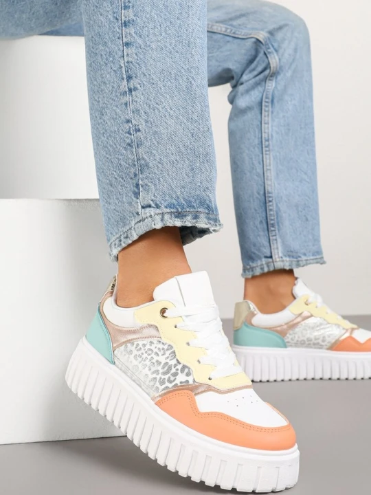 Zdjęcie produktu Biało-Pomarańczowe Sneakersy na Platformie z Tłoczeniem Ozdobione Panterką i Perforacją Udivaya Renda