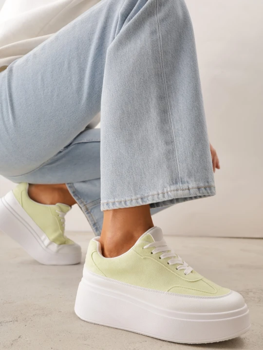 Zdjęcie produktu Żółte Sneakersy VICES na Platformie z Ozdobnym Noskiem Attis