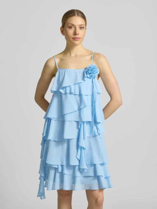 Zdjęcie produktu Zwiewna sukienka koktajlowa z falbanami model 'ALADYN' Vero Moda Jasnoniebieski