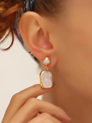 L'Atelier de Gaia Pozłacane kolczyki-wkrętki z perłami rozmiar: onesize