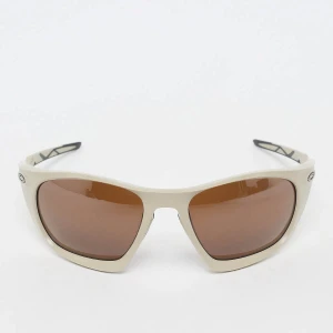 Lateralis Oakley beż