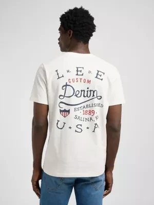 Lee Regular Essential Graphic Tee Ecru Size